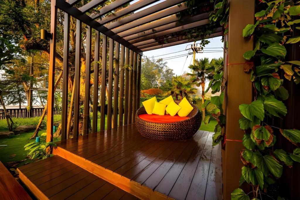 Chatnipa Beach Resort By Morseng Ban Hat Lek Exterior foto